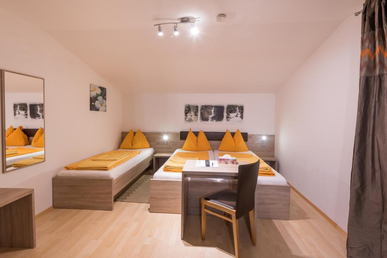 Gaestehaus Zwischenberger Obervellach Luaran gambar