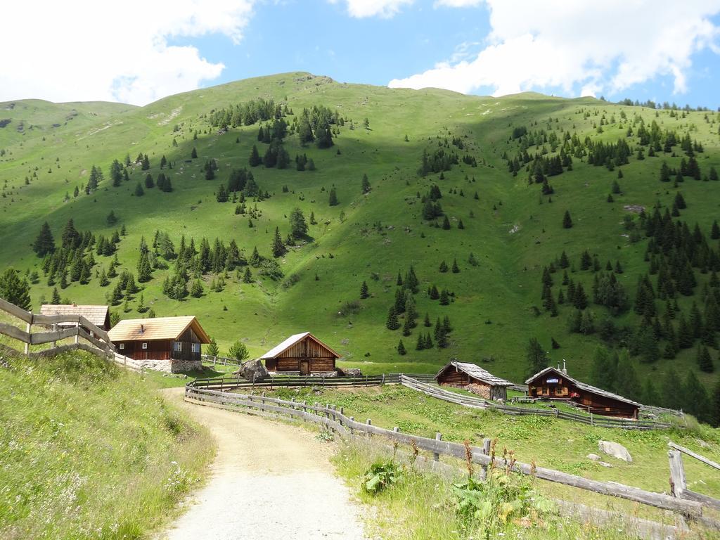 Gastehaus Zwischenberger Apartment Obervellach Luaran gambar