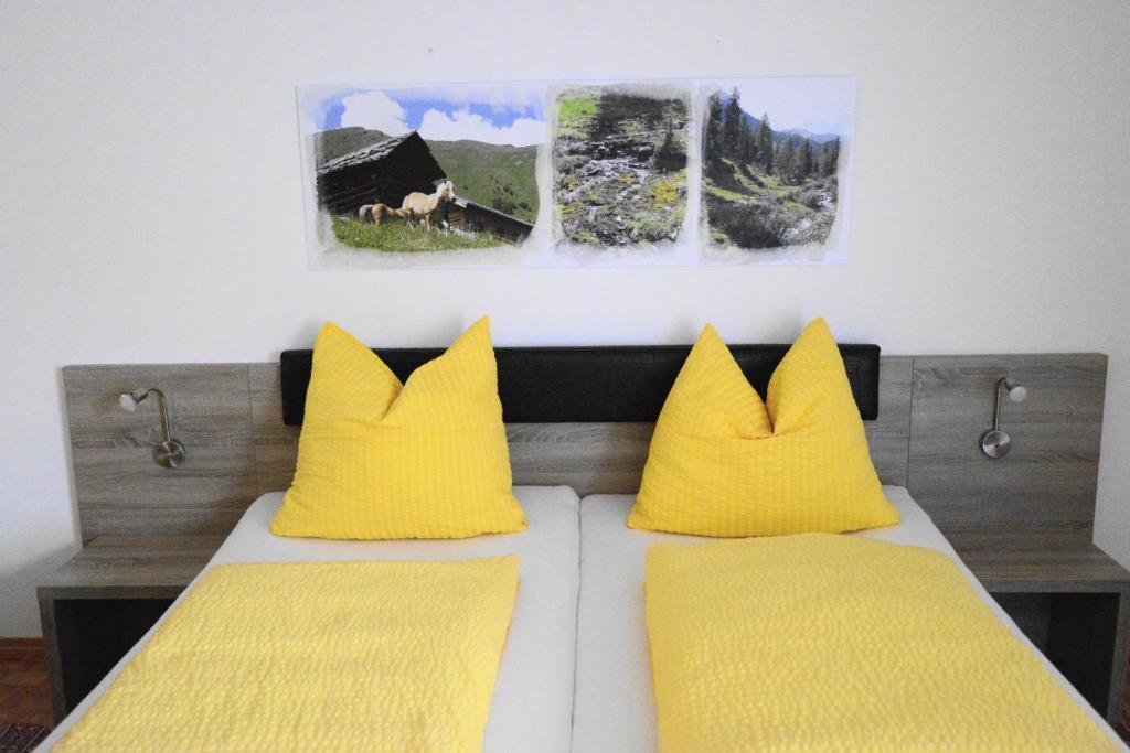 Gaestehaus Zwischenberger Obervellach Bilik gambar